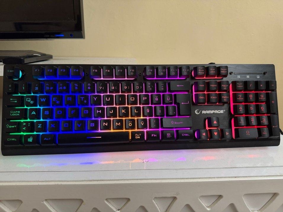 Rampace Miracle K2 RGB Mebrane oyuncu klavyesi - Görsel 2