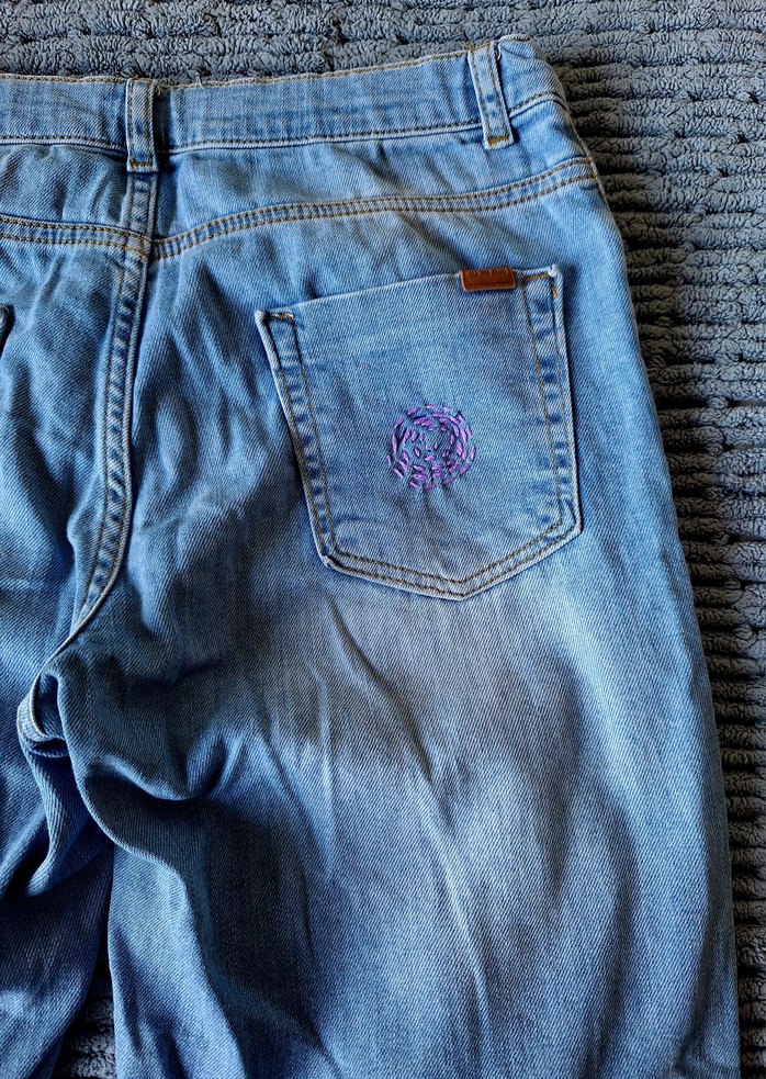 Nakışlı Düğmeli Mavi Bol Kesim kişiselleştirilmiş kot Pantolon - Görsel 3