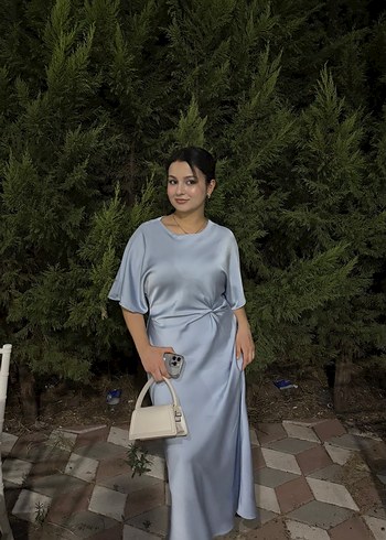 Gri Midi Saten Elbise, Kısa Kollu, Salaş Kesim