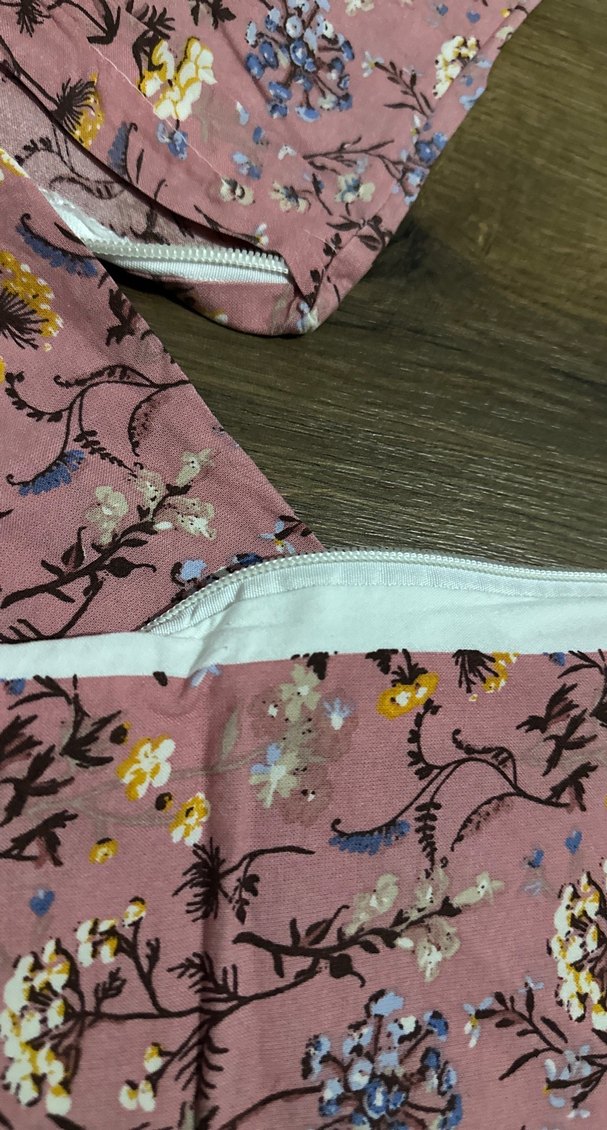 Desenli yastık kılıfı - Görsel 4