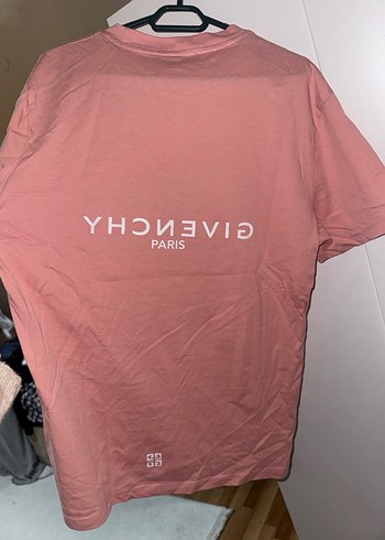 Gıvenchy pembe tişört - Görsel 3