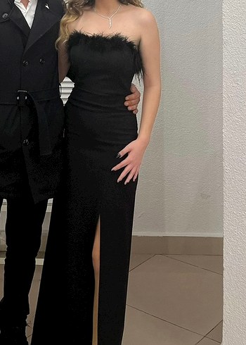 Siyah Straplez yırtmaçlı Elbise