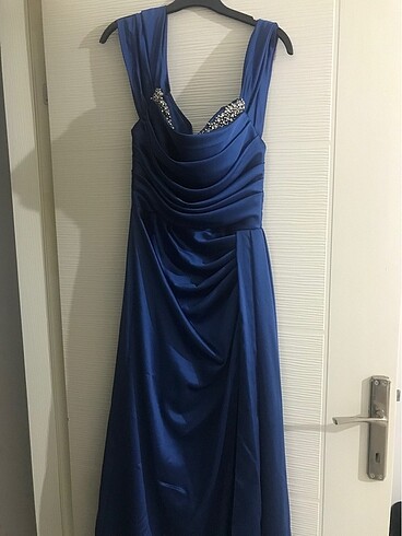 38 Beden İndigo mavi saten elbise