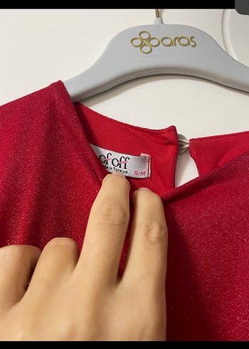 Kırmızı simli abiye - Görsel 2