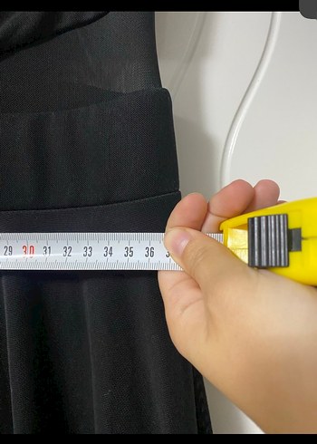 Siyah Uzun V Yaka Kolsuz Kadın Elbise - Görsel 5