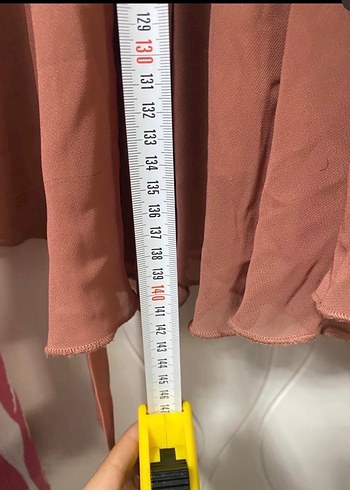 Bej V Yakalı Uzun Drapeli Kadın Elbise - Görsel 3