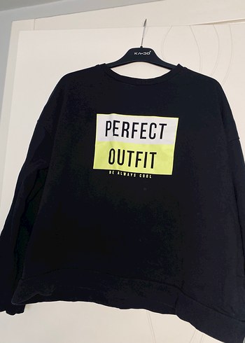 Siyah Baskılı Kadın Oversize Sweatshirt - Görsel 3