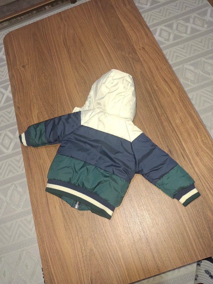 Mavi Kürklü Erkek Çocuk Mont - Görsel 2