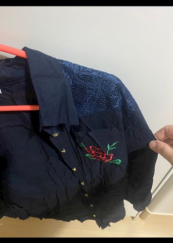 40 Beden Vintage Siyah Nakışlı Uzun Kollu Gömlek 40 beden