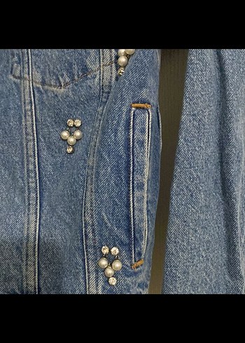s Beden Nakışlı Düğmeli Mavi Denim Ceket