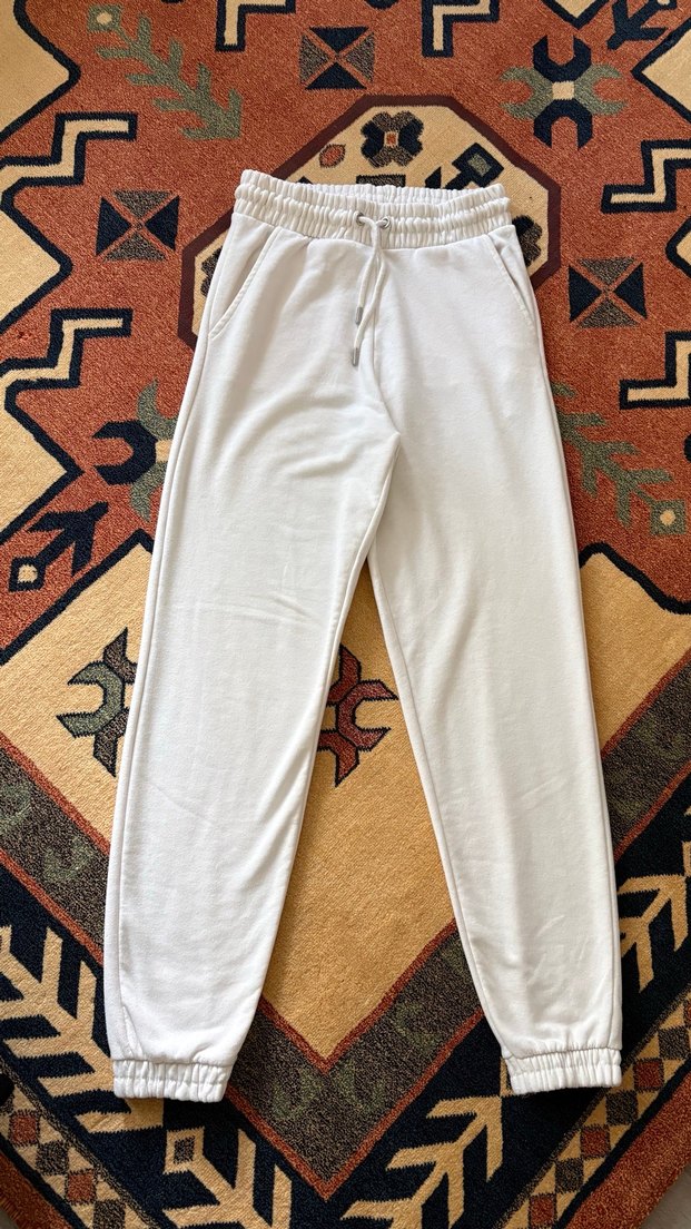 beyaz eşofman - Görsel 3