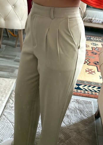 Bej Kadın Rahat Kesim Kumaş Pantolon - Görsel 2