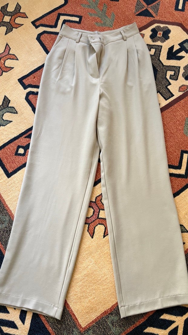 Bej Kadın Rahat Kesim Kumaş Pantolon - Görsel 3