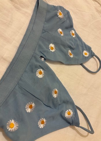 Stradivarius bralet