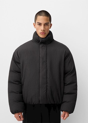 Bershka / Pilili Siyah Şişme Mont