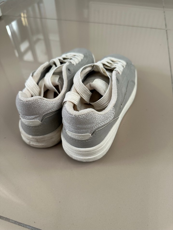 Stradivarius spor ayakkabı kadın - Görsel 4