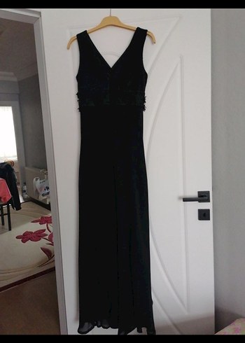 Siyah Uzun V Yaka Abiye Elbise - Görsel 3