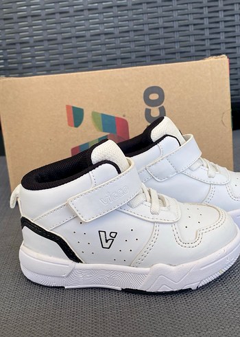 Vicco Beyaz Dexter İlk Adım Çocuk Bot 22 numara - Görsel 3