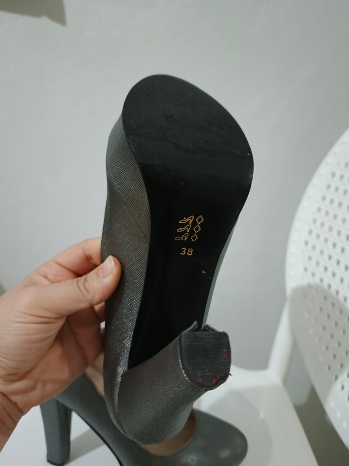 Gri Rugan Yılan Desenli Platform Topuklu Kadın Ayakkabı - Görsel 4