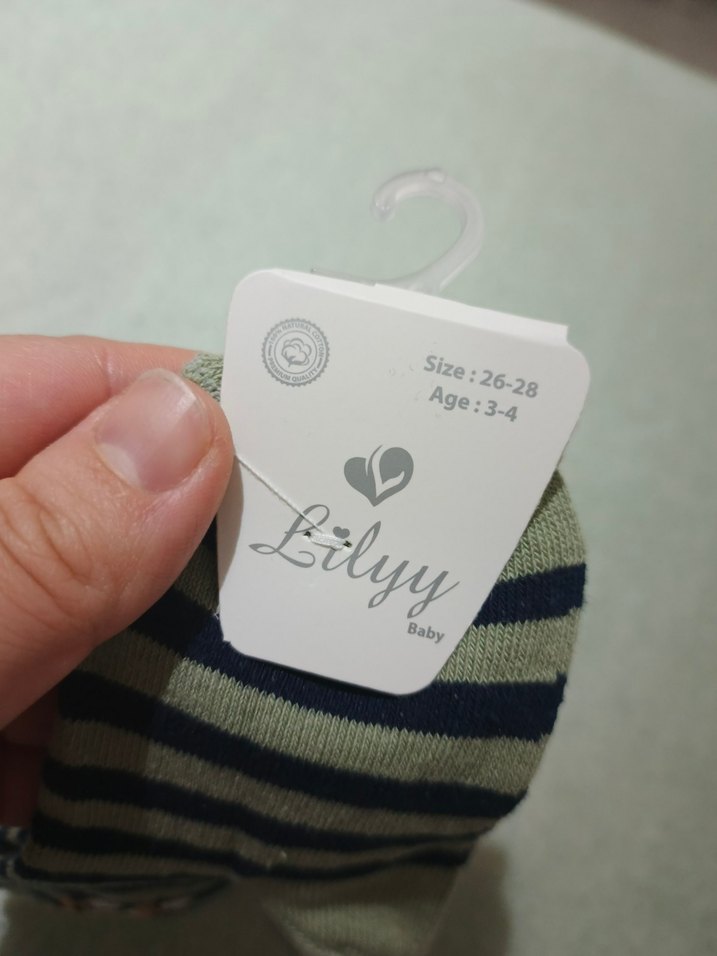 Erkek Çocuk Yeşil Desenli Çorap - Görsel 2