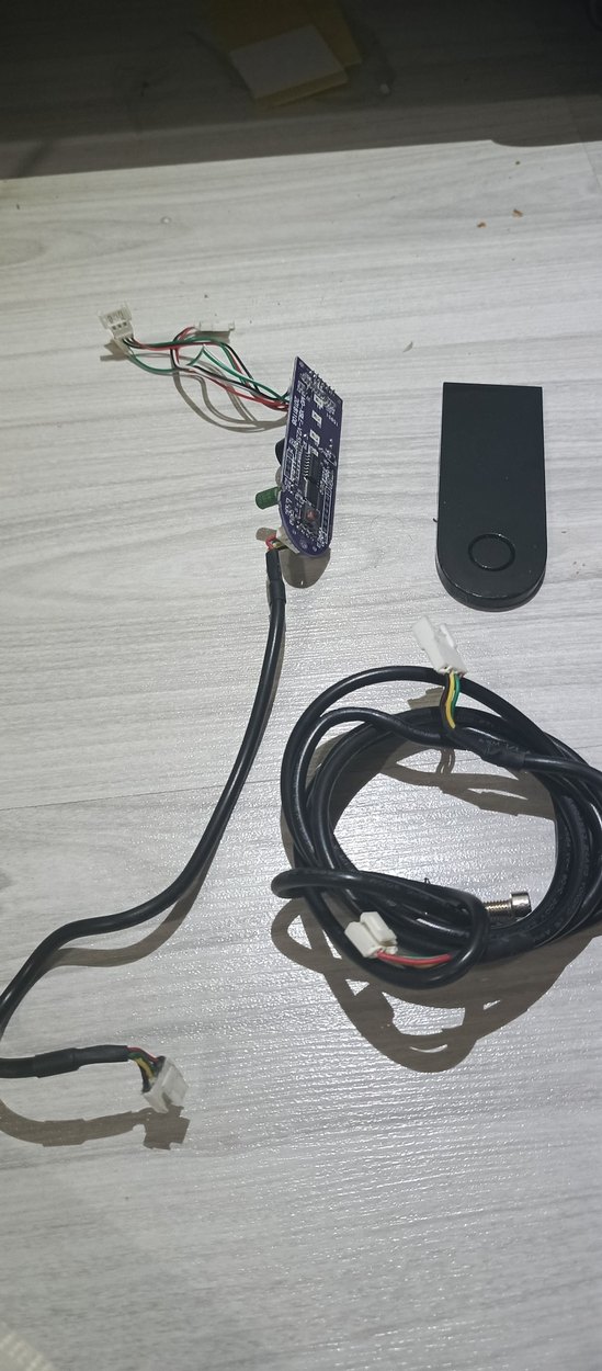 elektrikli scooter gösterge ekranı kaskolu bütün parçaları - Görsel 4