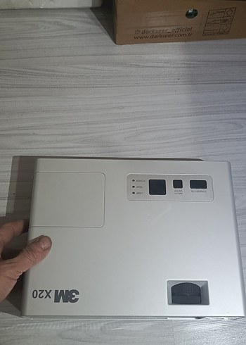 Beyaz 3M X20 Projektör - Görsel 3