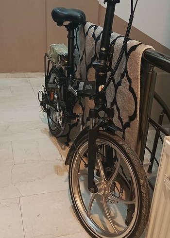 Siyah Yadea Katlanır Bisiklet elektrikli - Görsel 10