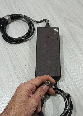 Siyah Diğer Şarj Cihazı - Görsel 2