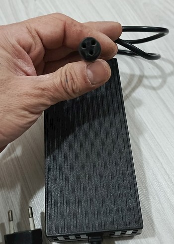 Siyah Diğer Şarj Cihazı - Görsel 3