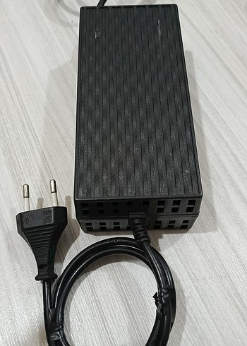 Siyah Diğer Şarj Cihazı - Görsel 2