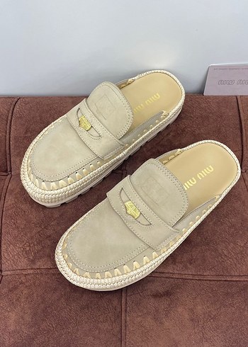 Siyah Süet Kadın Dolgu Topuklu Terlik - Görsel 2