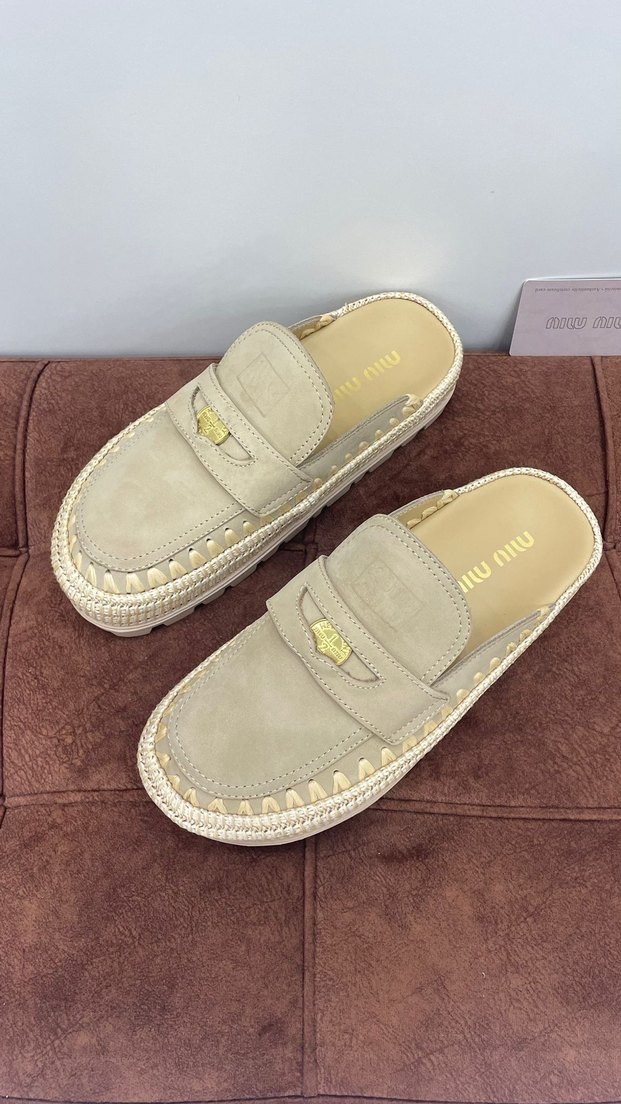 Siyah Süet Kadın Dolgu Topuklu Terlik - Görsel 2