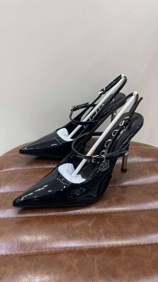 Parlak Siyah Yılan Desenli Topuklu Sandalet - Görsel 2