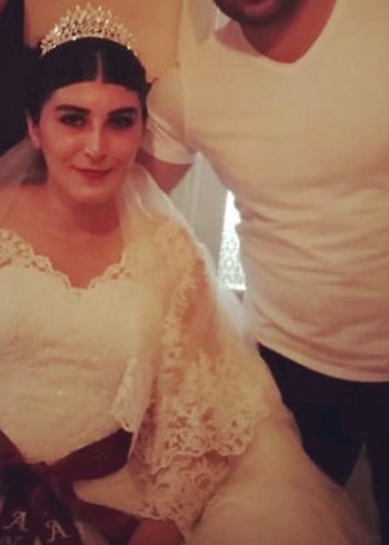 38 Beden Beyaz Straplez A Kesim Uzun Gelinlik