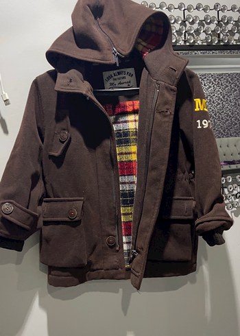 Kahverengi Erkek Çocuk Düğmeli Kaban - Görsel 2