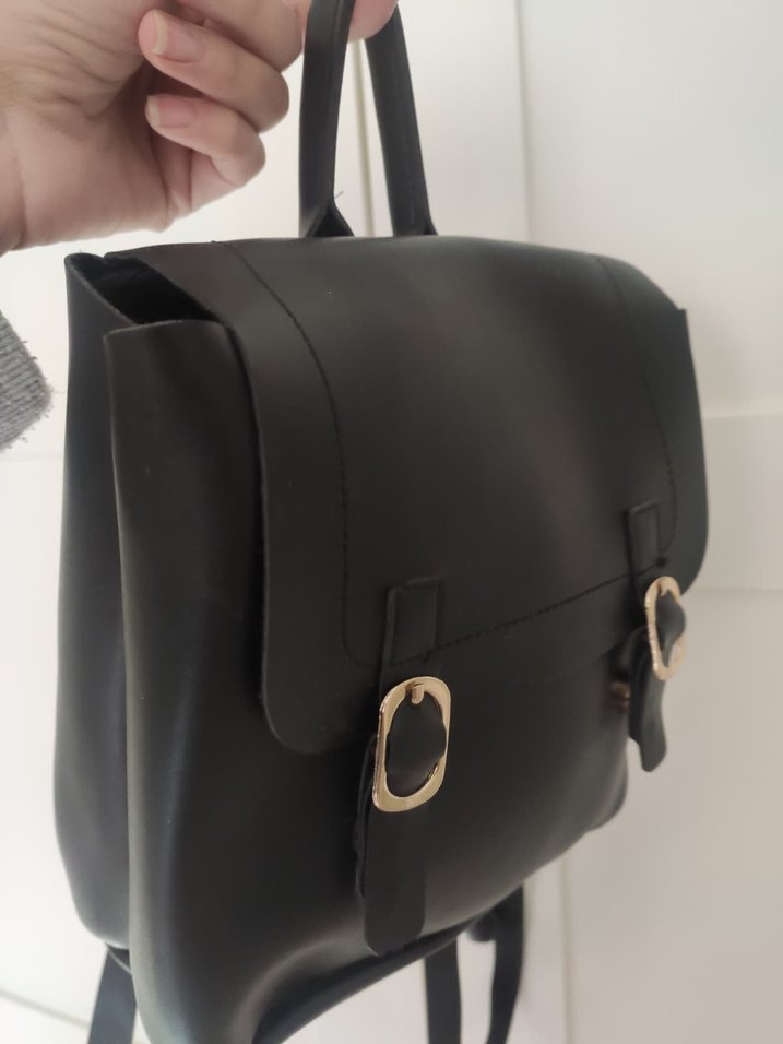 Kadın Siyah Deri Sade Sırt Çantası - Görsel 2