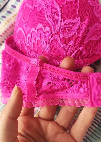 Nakışlı Pembe sütyen - Görsel 3