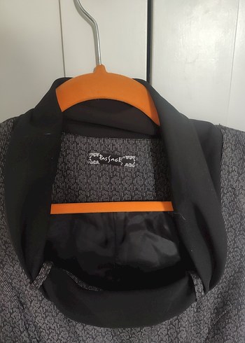 Gri Desenli Kolsuz Vintage Elbise - Görsel 3