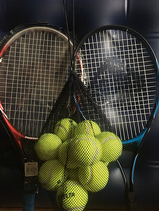 Tenis 