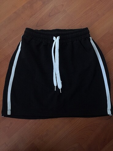 Zara muadili mini etek, spor etek bez kumaş