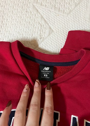 New Balance Bordo Kadın Sweatshirt - Görsel 3