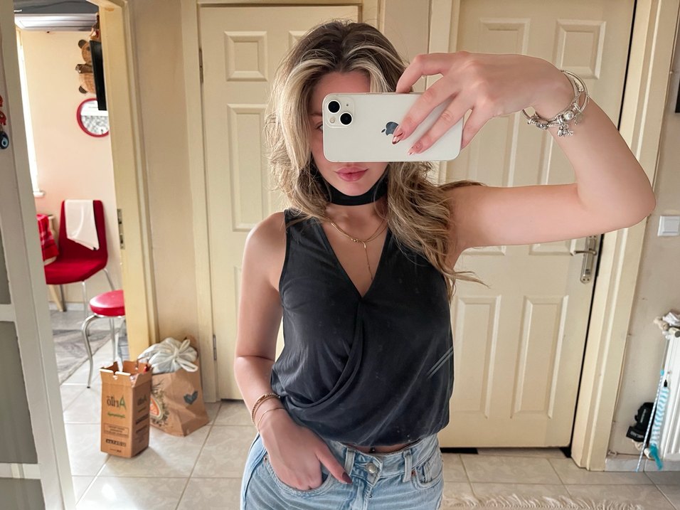 Bershka bogazlı bluz - Görsel 3