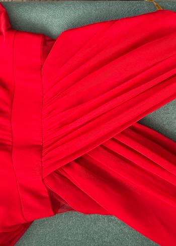 Kırmızı Drapeli Uzun Abiye Elbise - Görsel 3