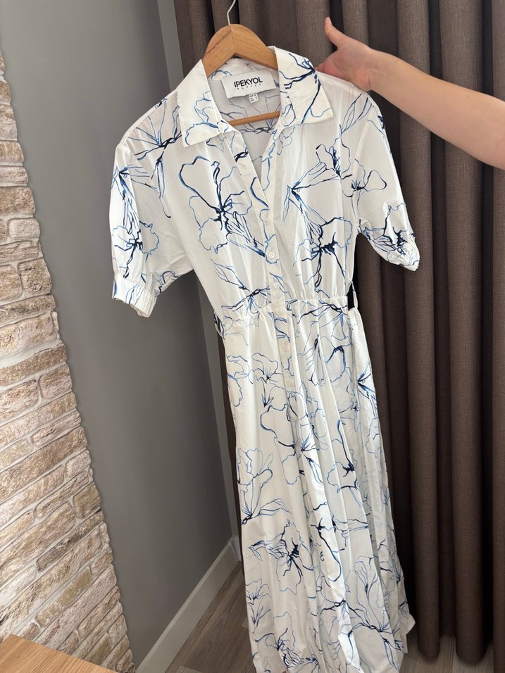 Beyaz Çiçek Desenli Uzun Salaş Elbise - Görsel 2