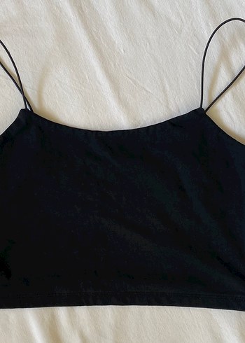 Siyah Minimalist İnce Askılı Crop