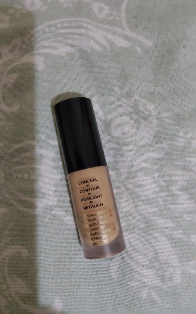 too faced born this way kapatıcı mini boyu - Görsel 3