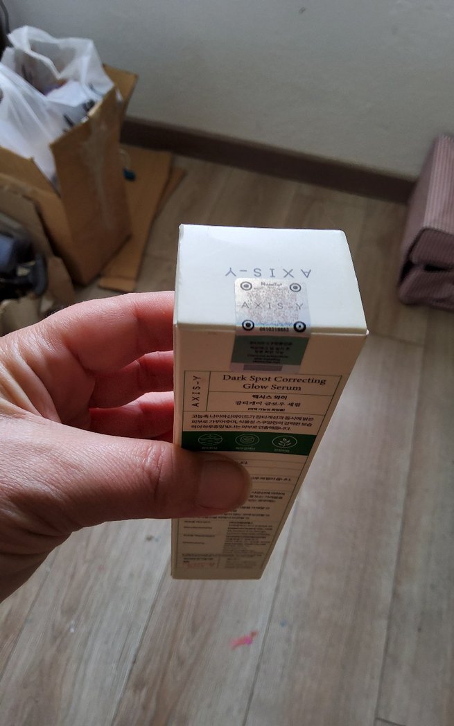 Axis-y Dark Spot Correcting Glow Serum - Görsel 3