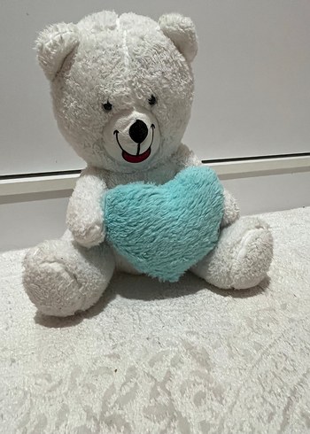 Beden Renk Gri Peluş Ayıcık ve Mavi Kalp