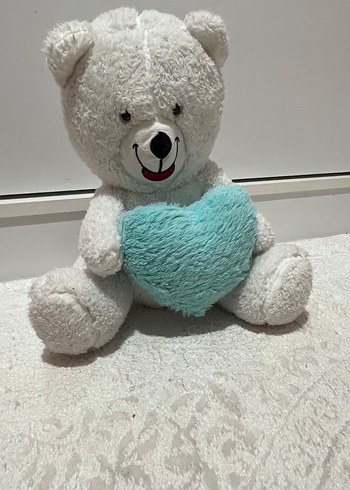 Beden Gri Peluş Ayıcık ve Mavi Kalp