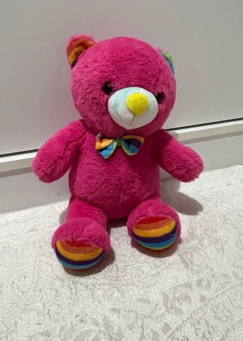 Diğer Renkli Fiyonklu Pembe Peluş Ayıcık